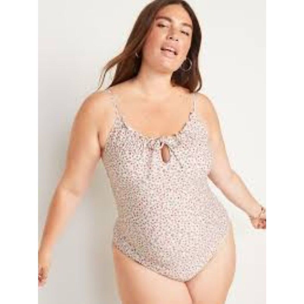 NEW Old Navy Floral Gathered Keyhole One-Piece Swimsuit Size 4X
